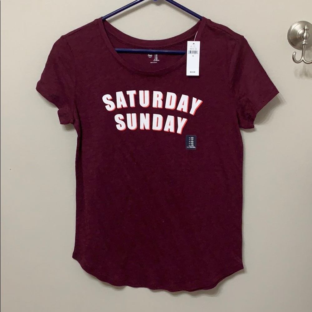 Maroon Saturday Sunday GAP T-Shirt